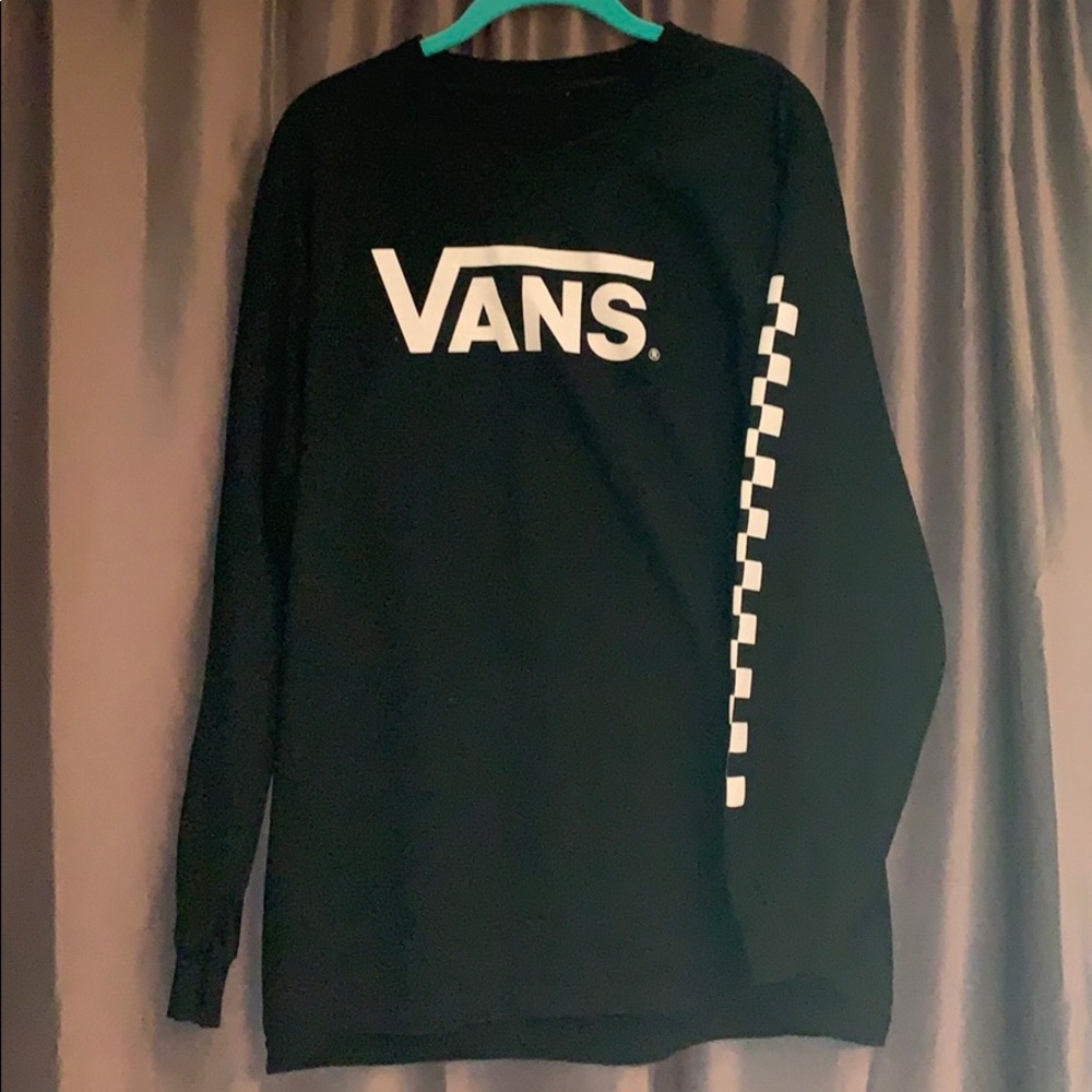 Black Vans long sleeve logo tee. Men’s L